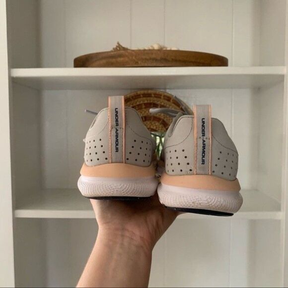 Under Armour Gray Mesh Charged Assert 8 Light Weight Running Sneakers - Picture 9 of 13